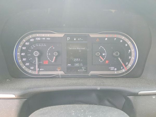 2022 HYUNDAI TUCSON SE
