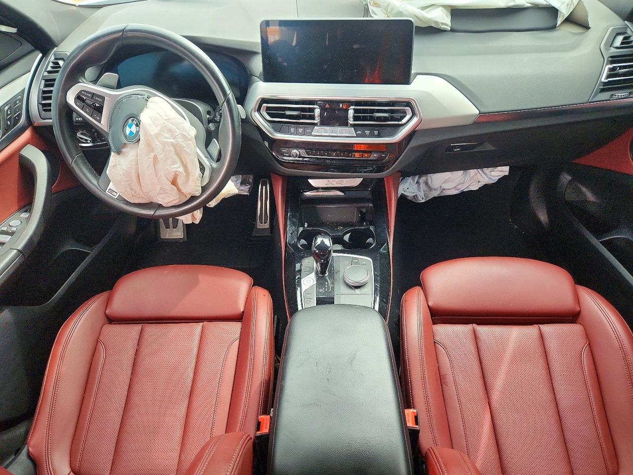 2023 BMW X4 xDrive30i