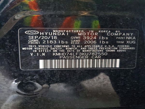 2019 HYUNDAI ELANTRA SE