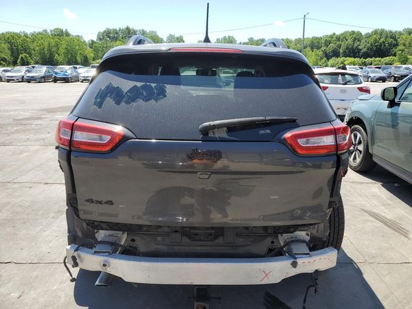 2016 JEEP CHEROKEE LATITUDE 4X4