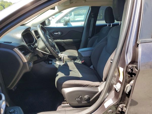 2016 JEEP CHEROKEE LATITUDE 4X4