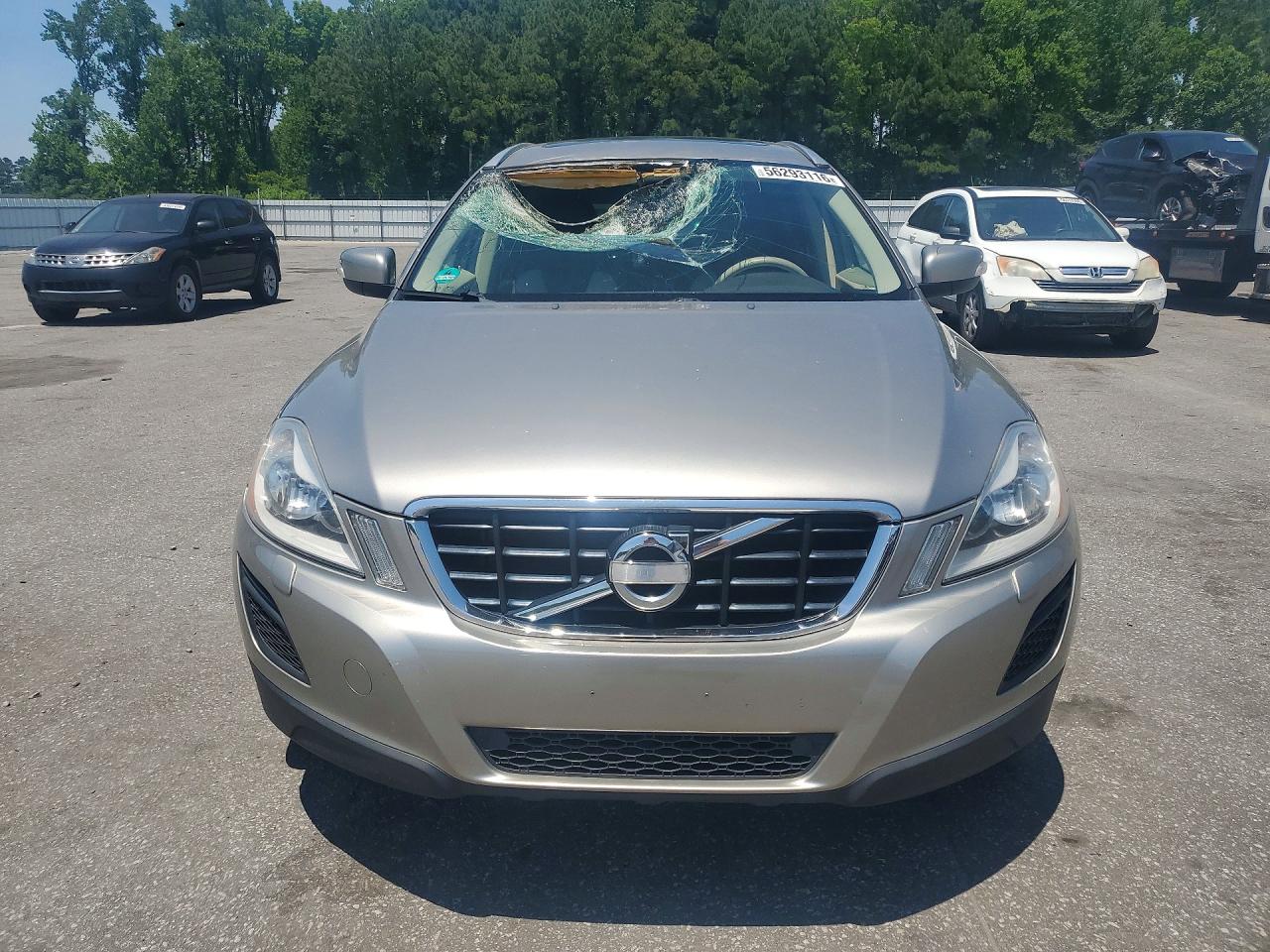 2011 VOLVO XC60