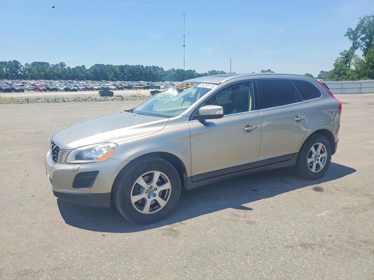 2011 VOLVO XC60