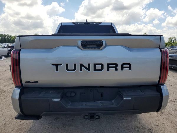 2025 TOYOTA TUNDRA