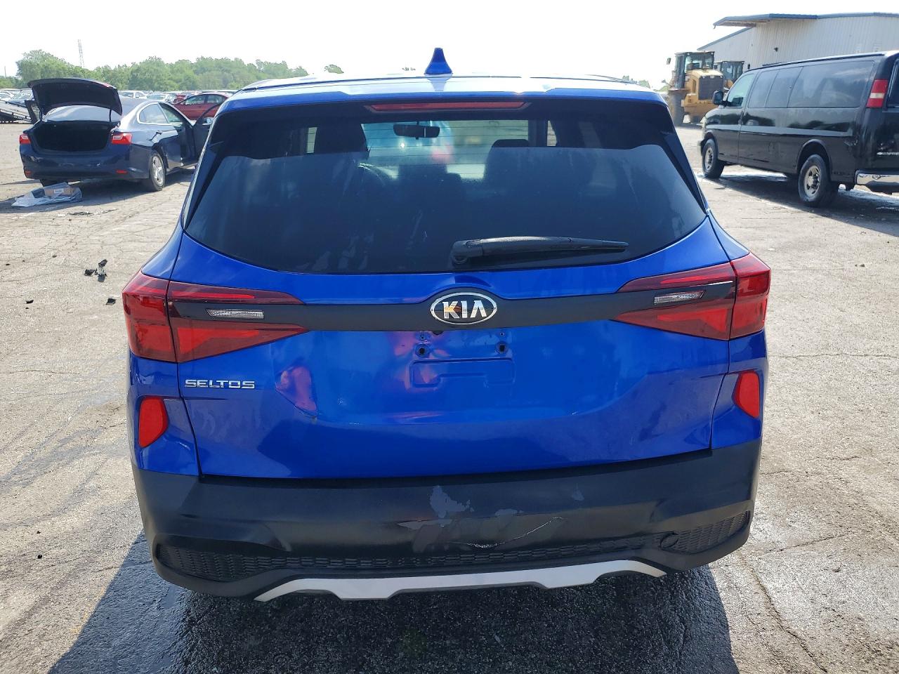 2021 KIA SELTOS LX