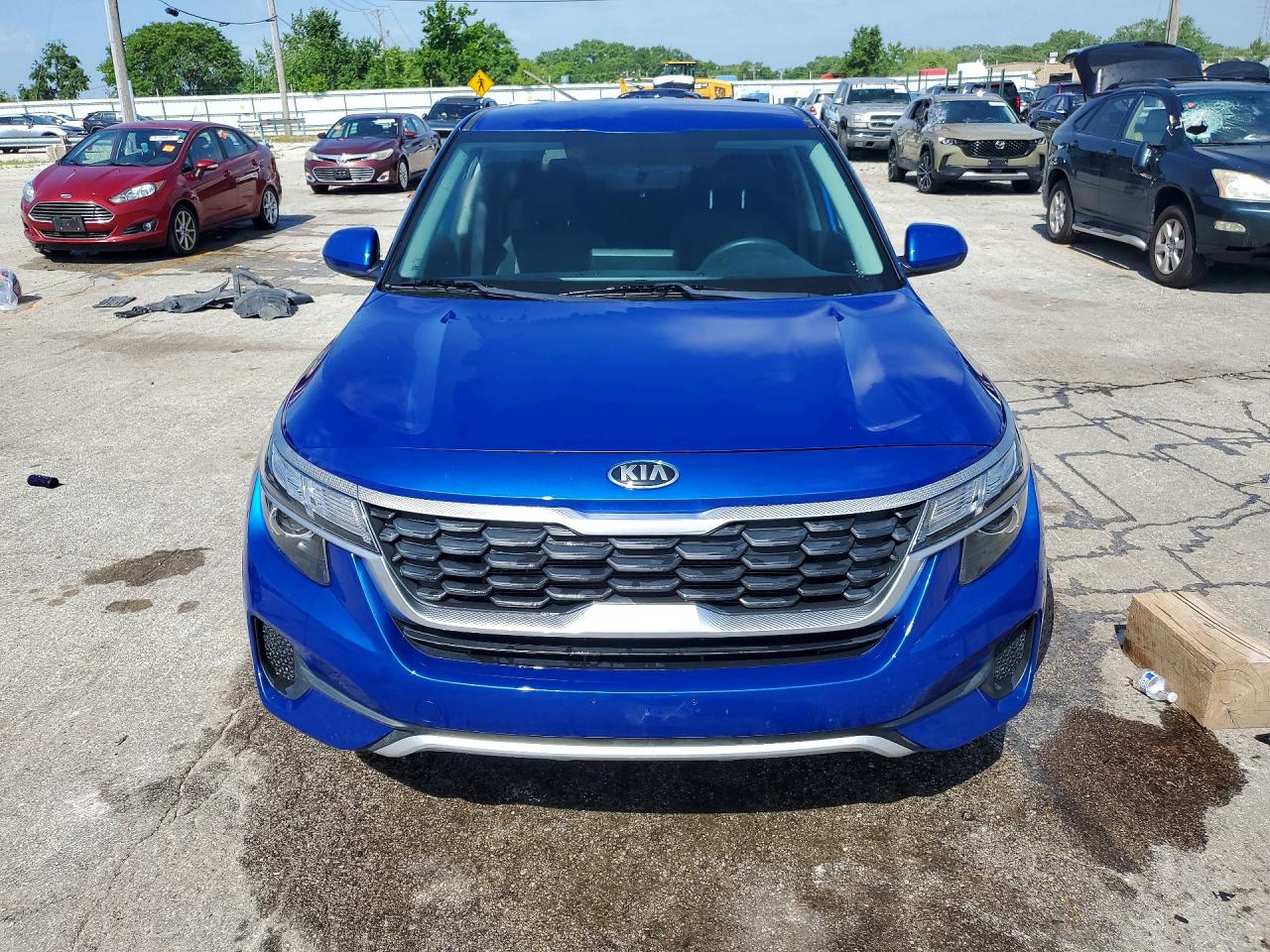 2021 KIA SELTOS LX