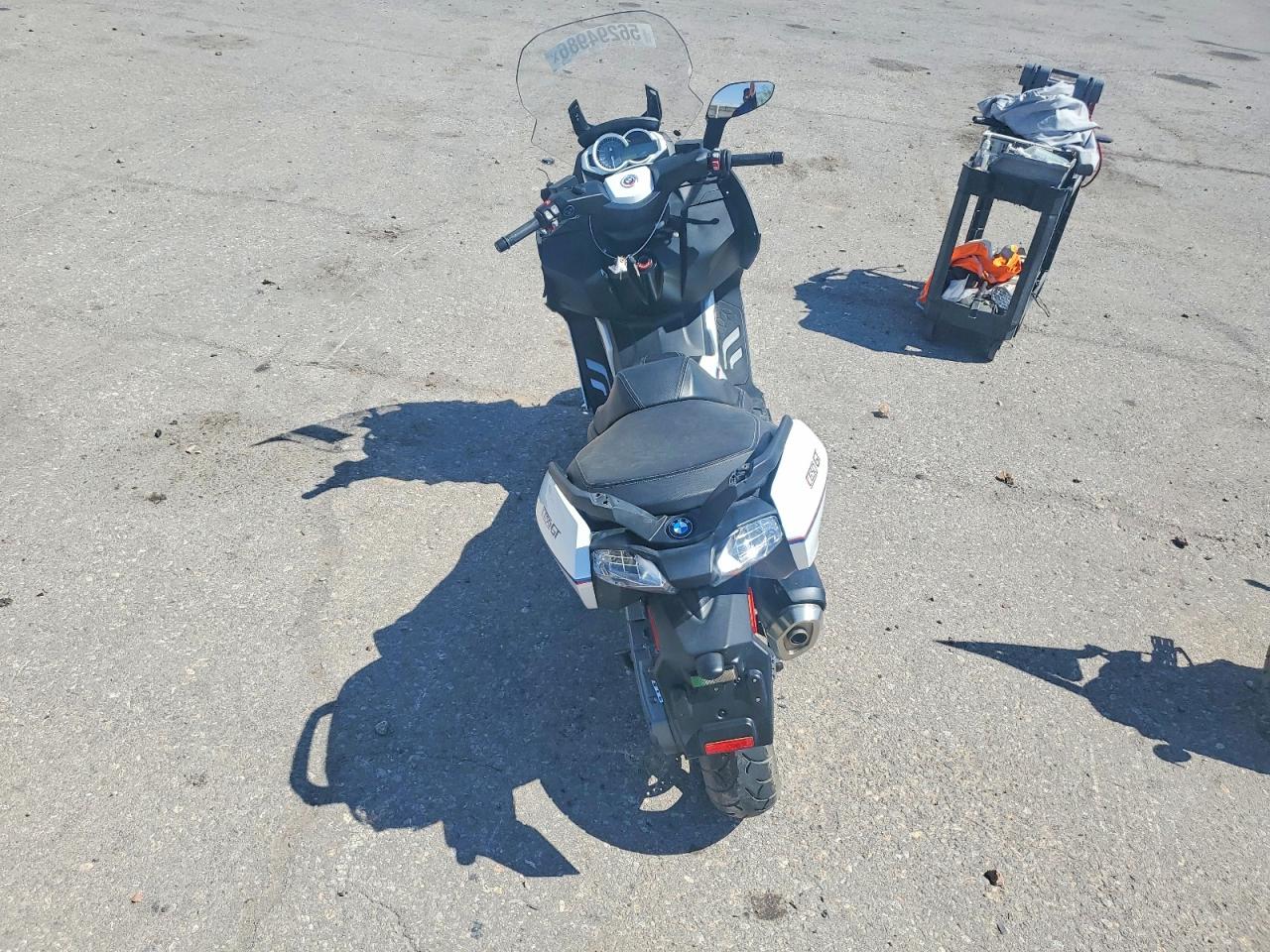 2013 BMW C650