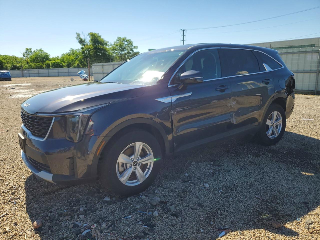 2025 KIA SORENTO LX