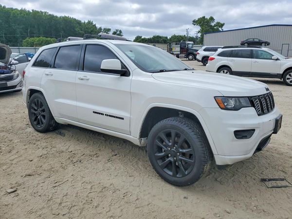 2018 JEEP GRAND CHEROKEE Laredo