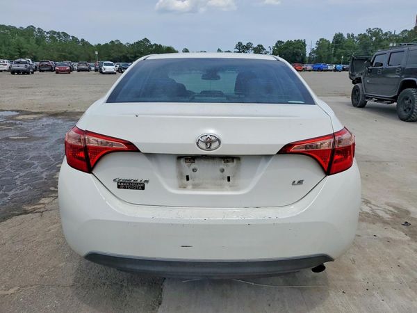 2018 TOYOTA COROLLA
