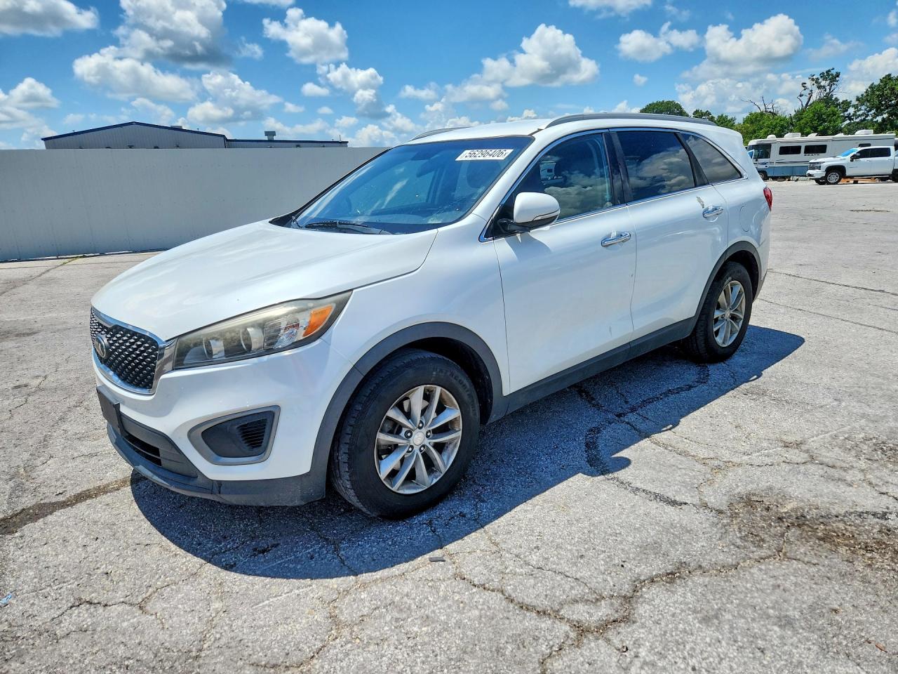 2016 KIA SORENTO L / LX