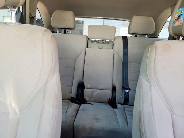 2016 KIA SORENTO L / LX