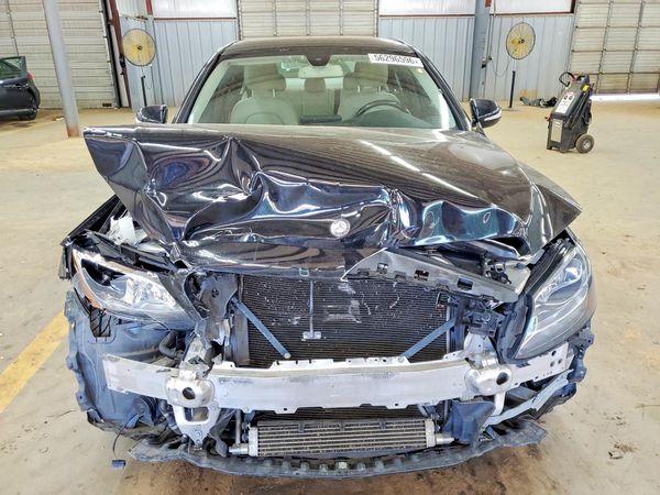 2015 MERCEDES-BENZ C Base
