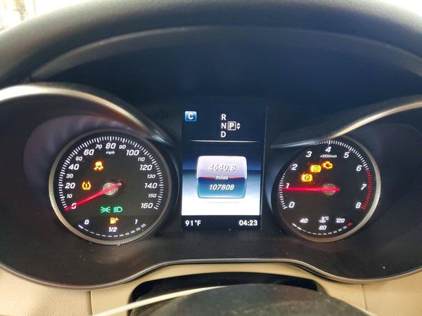 2015 MERCEDES-BENZ C Base