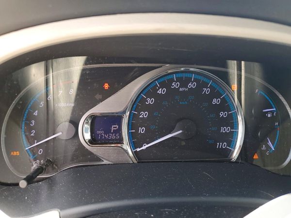 2013 TOYOTA SIENNA