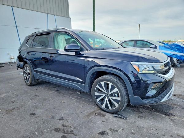 2024 VOLKSWAGEN TAOS SE