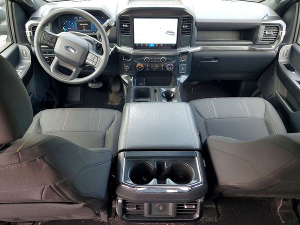 2025 FORD F150 STX