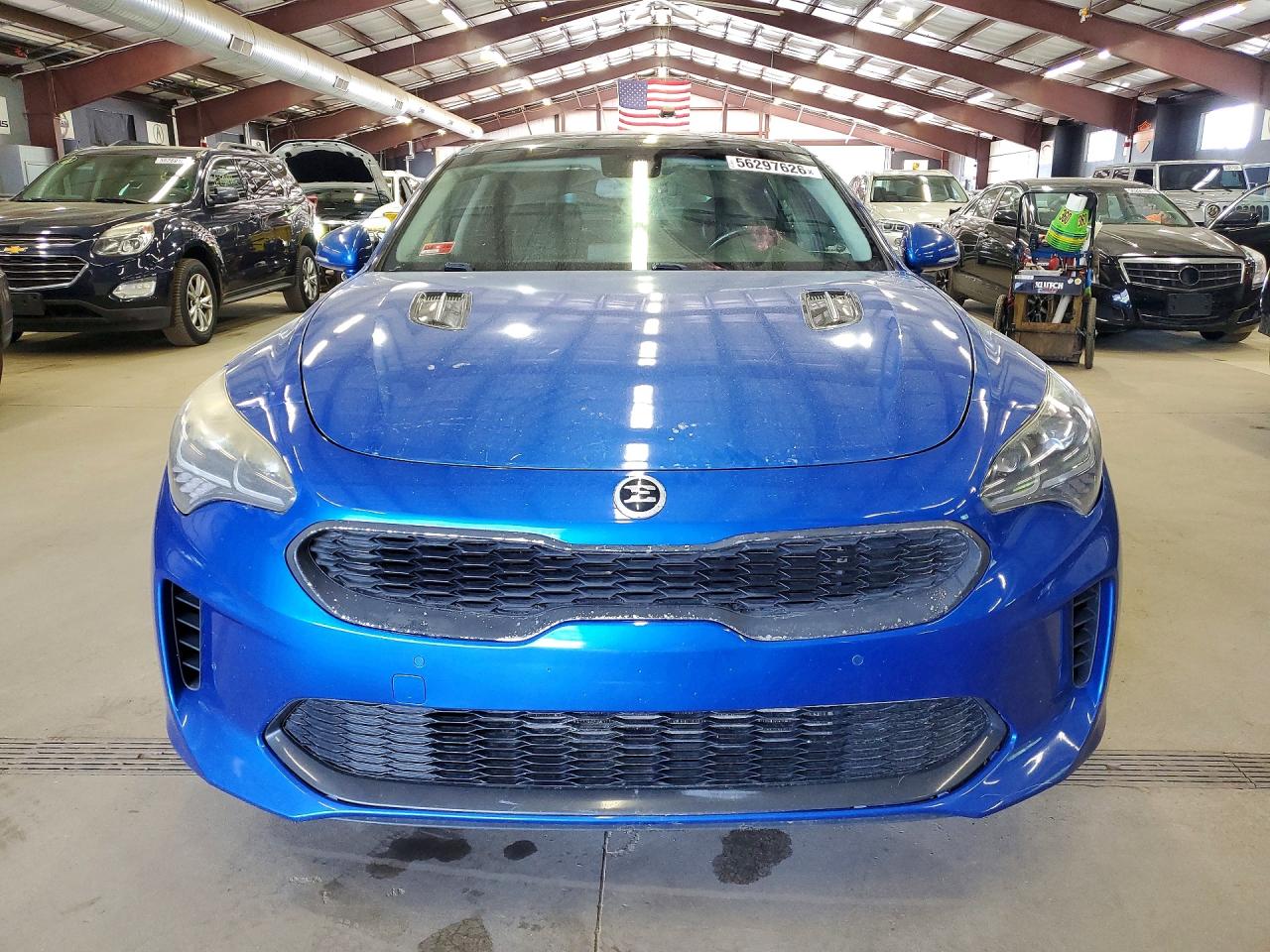 2018 KIA STINGER Premium