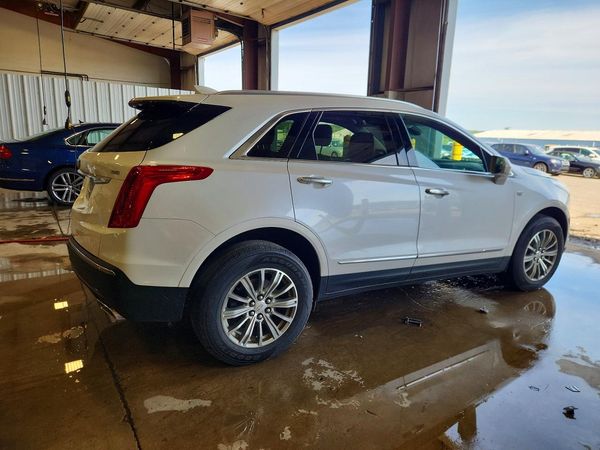 2018 CADILLAC XT5