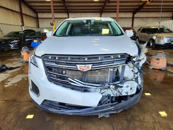 2018 CADILLAC XT5