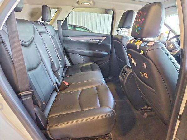 2018 CADILLAC XT5