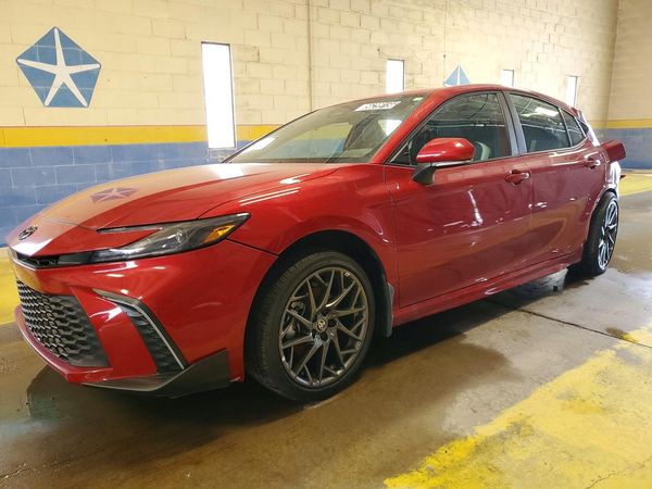 2026 TOYOTA CAMRY