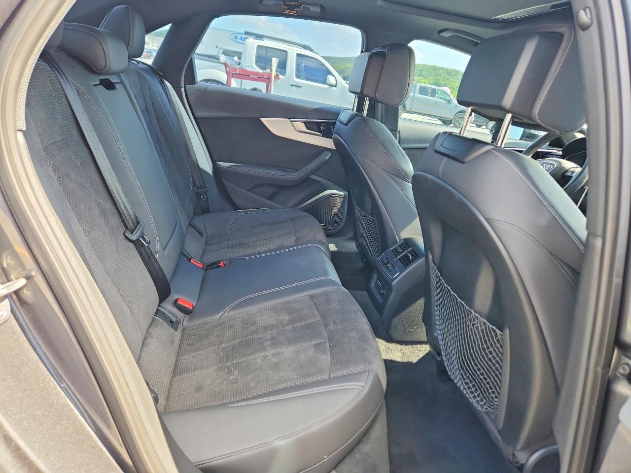 2021 AUDI A4 quattro Premium Plus