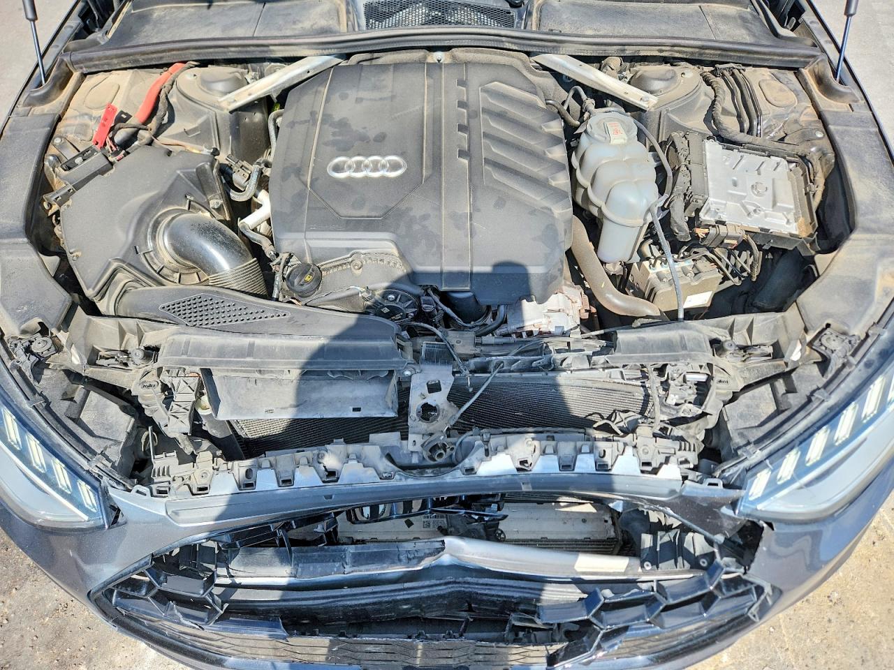 2021 AUDI A4 quattro Premium Plus
