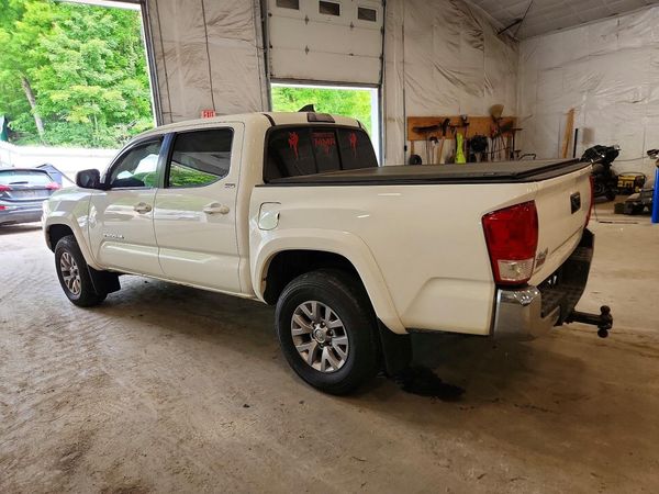 2017 TOYOTA TACOMA