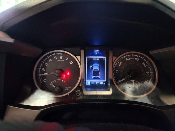 2017 TOYOTA TACOMA