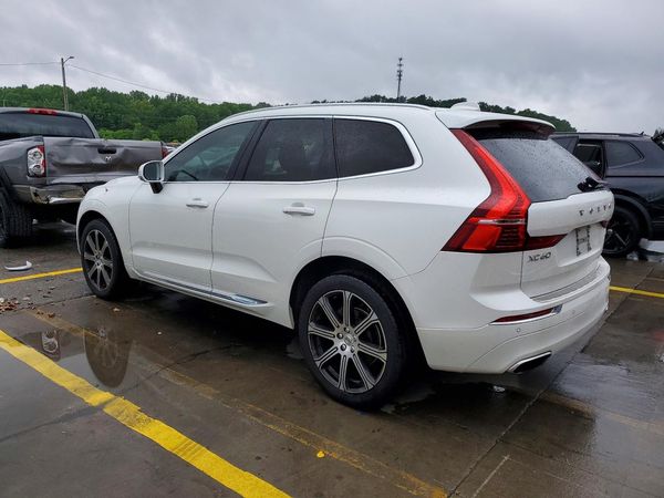 2021 VOLVO XC60 Inscription