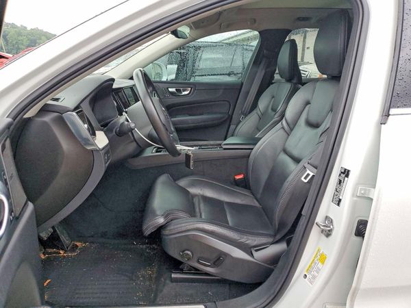 2021 VOLVO XC60 Inscription
