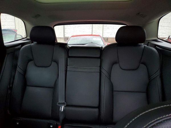 2021 VOLVO XC60 Inscription