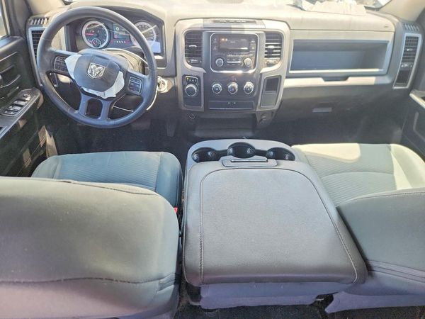 2020 RAM 1500 CLASSIC Tradesman, ST