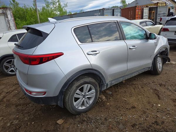 2017 KIA SPORTAGE LX