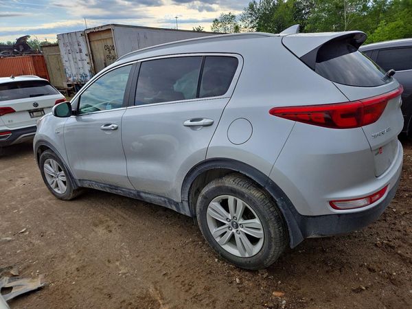2017 KIA SPORTAGE LX
