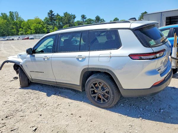 2025 JEEP GRAND CHEROKEE Laredo, Altitude
