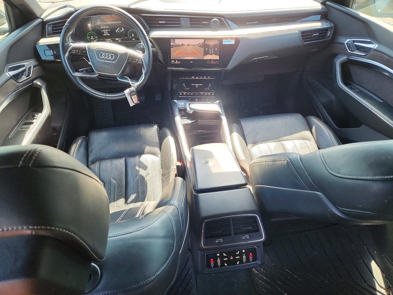 2019 AUDI E-TRON e-tron quattro Prestige