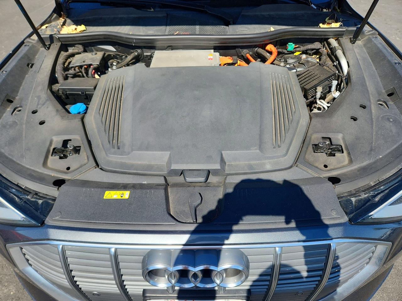 2019 AUDI E-TRON e-tron quattro Prestige