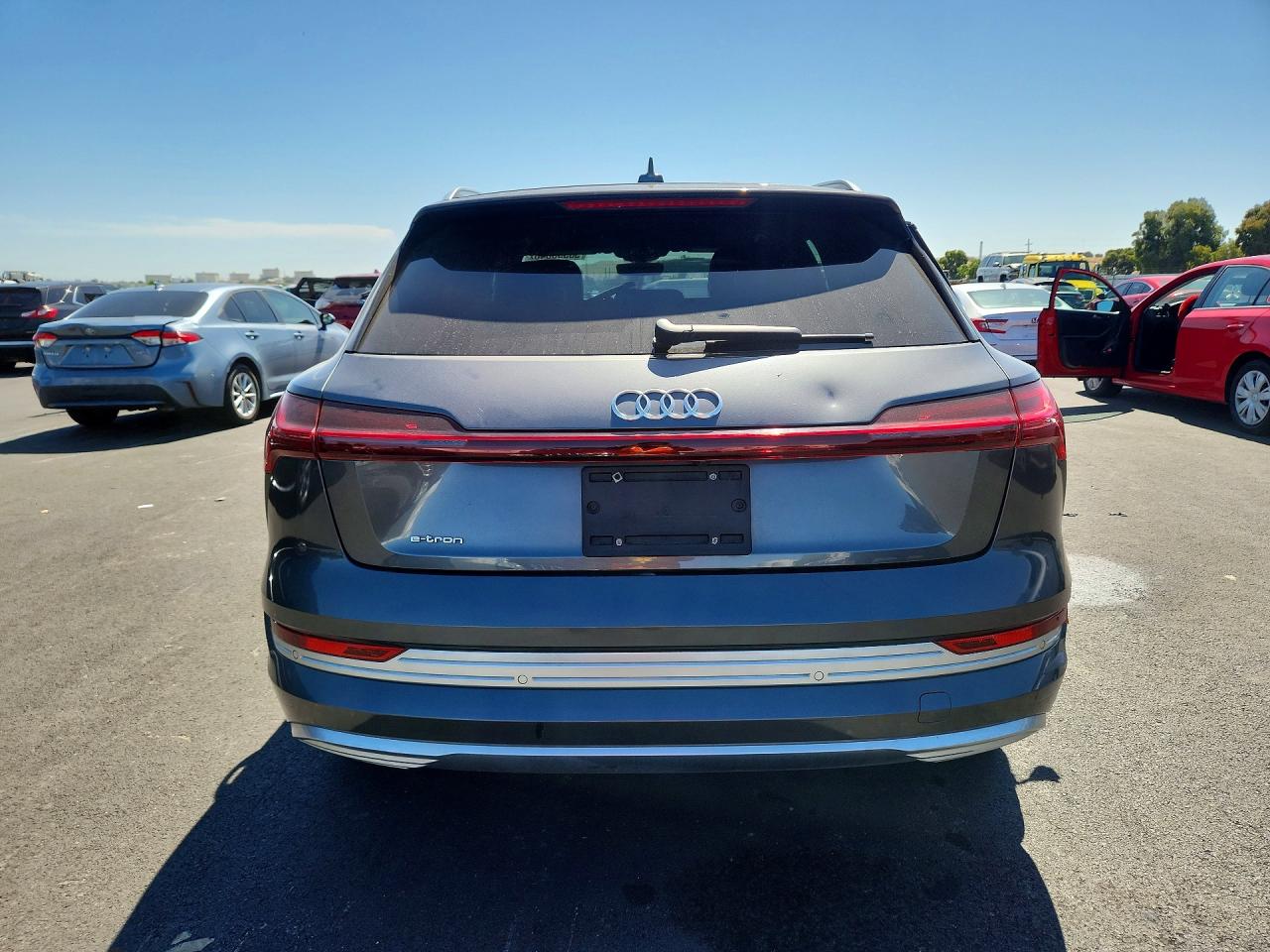2019 AUDI E-TRON e-tron quattro Prestige