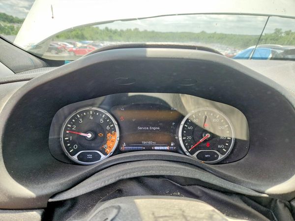 2018 JEEP RENEGADE LATITUDE 4X4