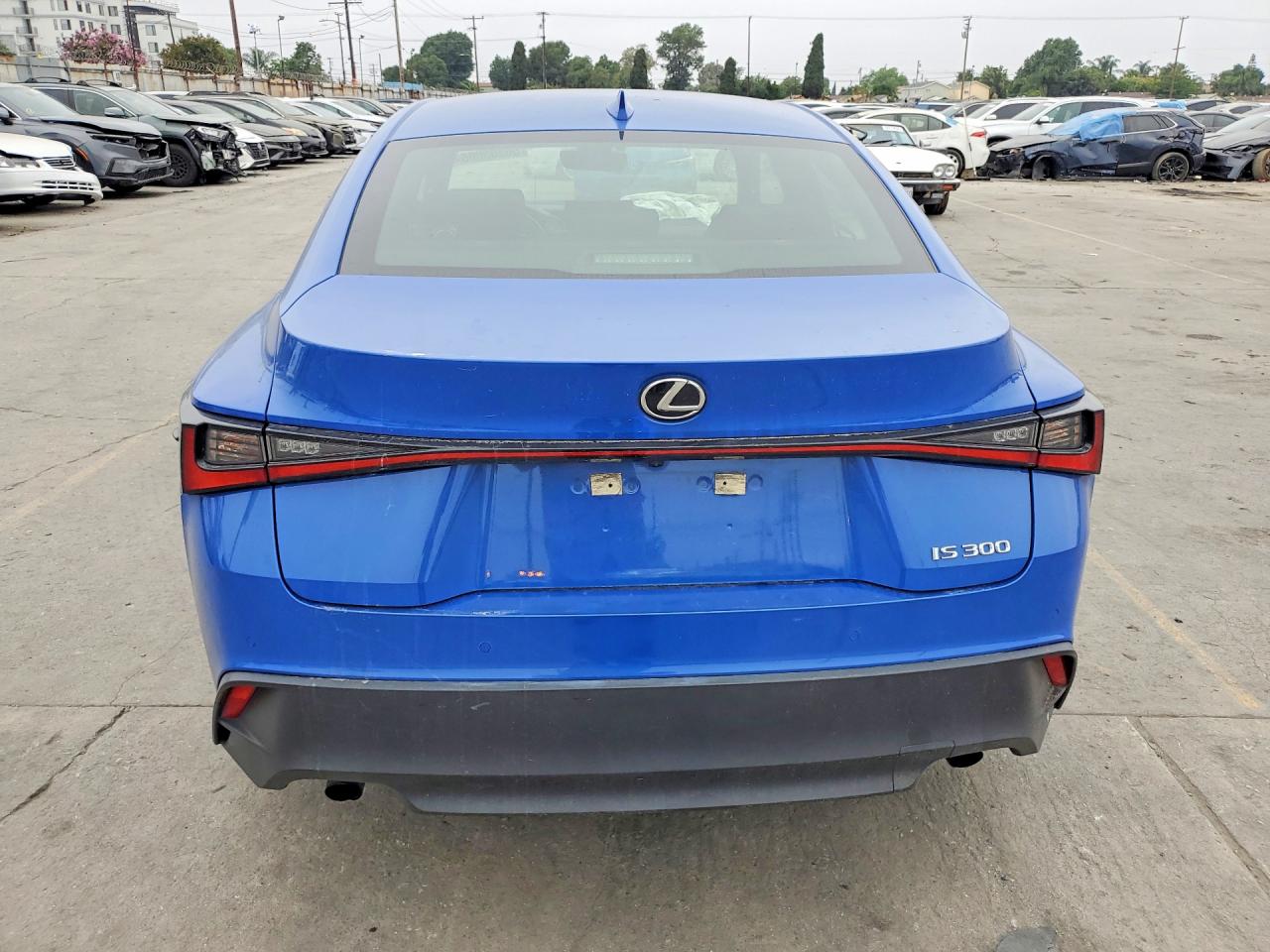2021 LEXUS IS 300 Comfort