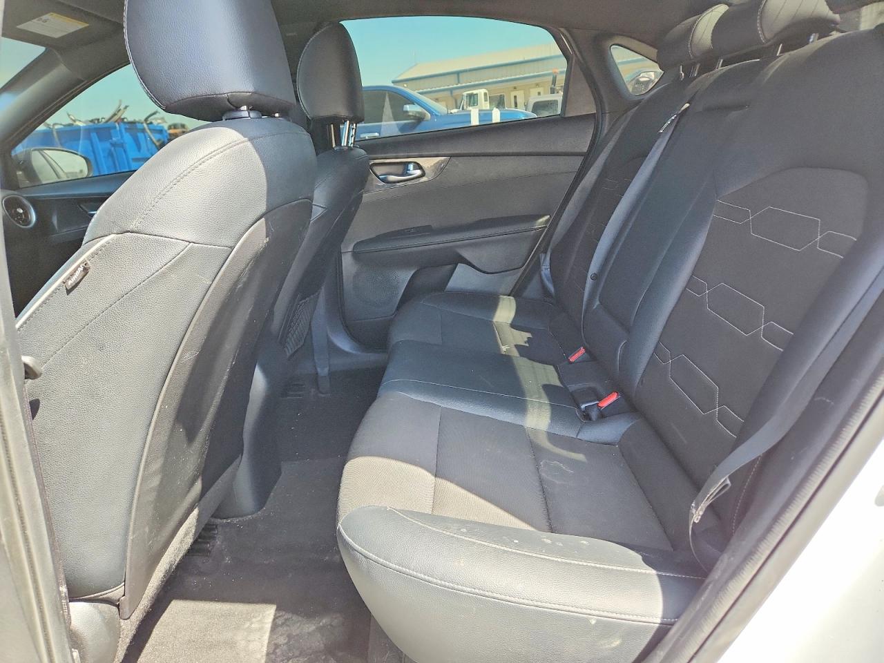2023 KIA FORTE GT Line
