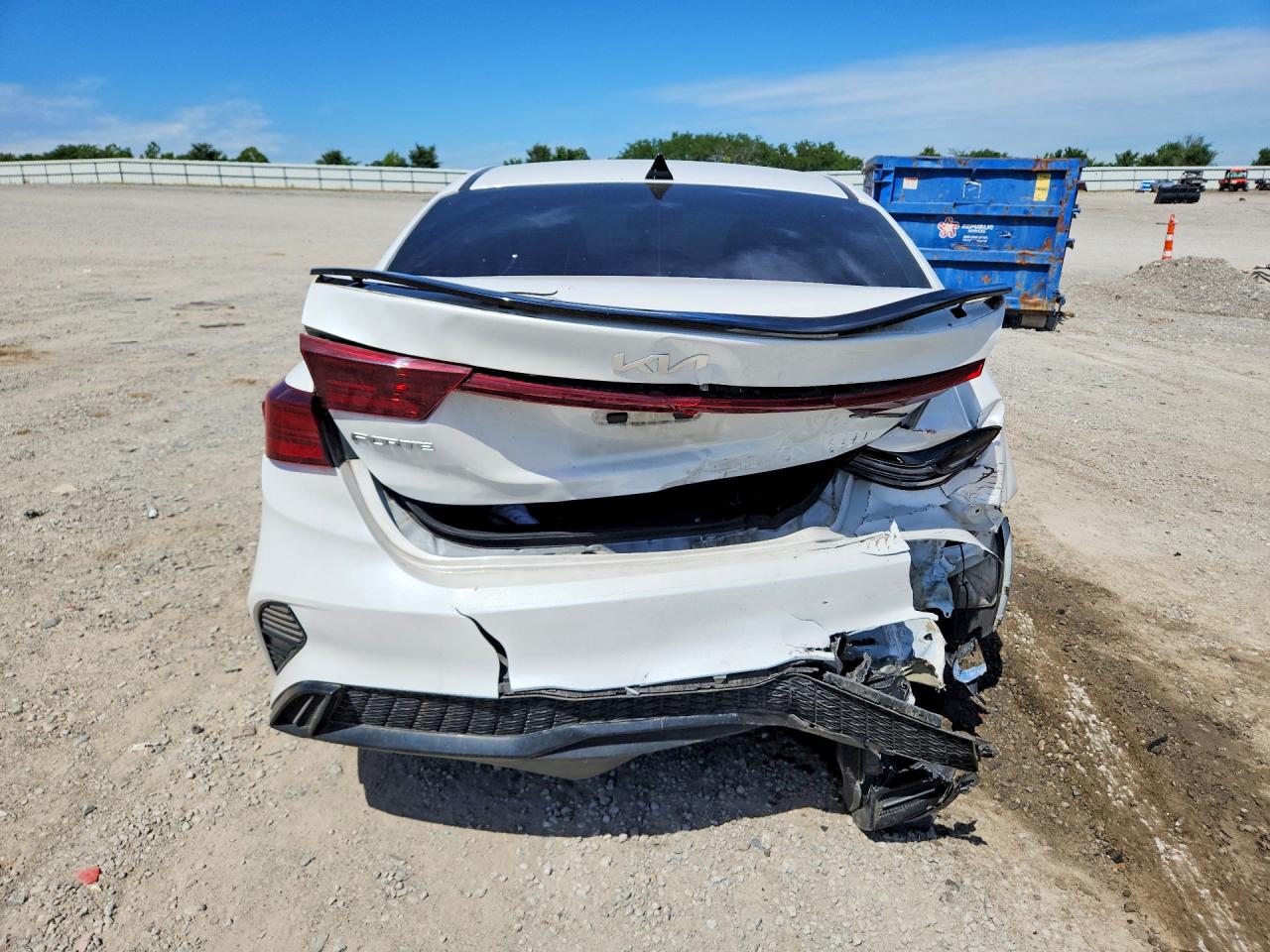 2023 KIA FORTE GT Line