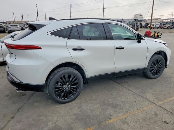 2024 TOYOTA VENZA
