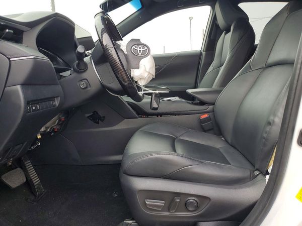 2024 TOYOTA VENZA