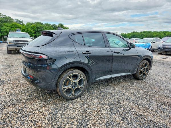 2025 ALFA ROMEO TONALE Base - Intensa - Sprint