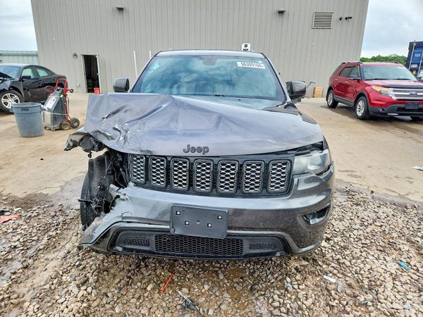 2017 JEEP GRAND CHEROKEE Laredo
