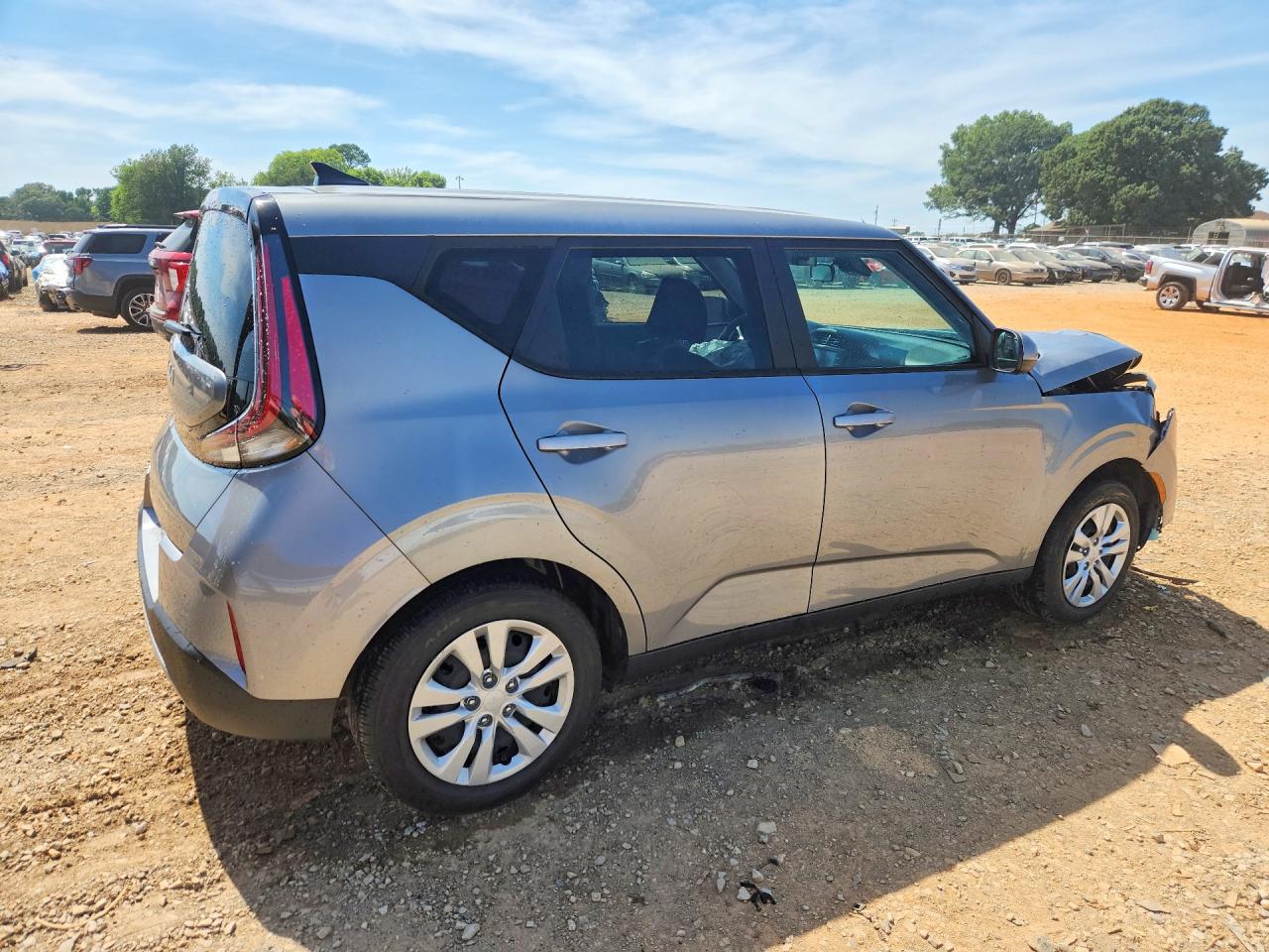 2023 KIA SOUL LX, S