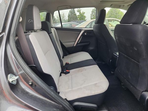 2018 TOYOTA RAV4 Adventure/XLE